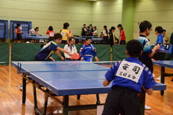 写真：卓球競技には幅広い年齢の選手が参加